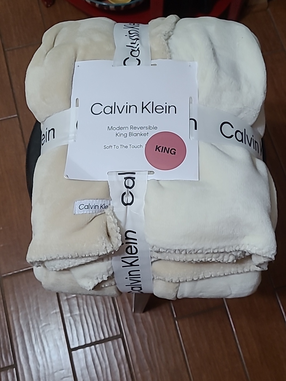 Calvin Klein Modern Reversible King Blanket